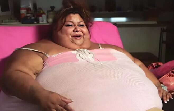 Despite weighing 400 kg, she was able to shed over 300 kg. Now just take a look at her startling appearance..!