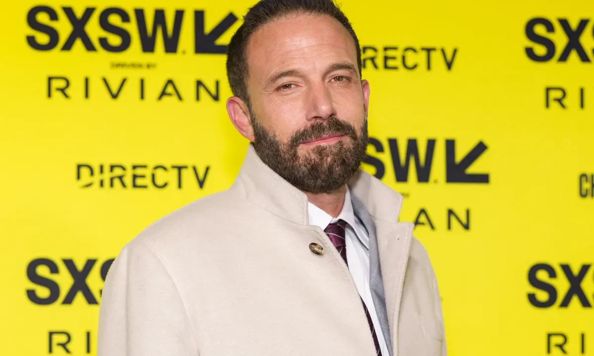 Ben Affleck’s 17-Year-Old Child Fin Sparks Reactions During Their Joint NYC Outing – Photos